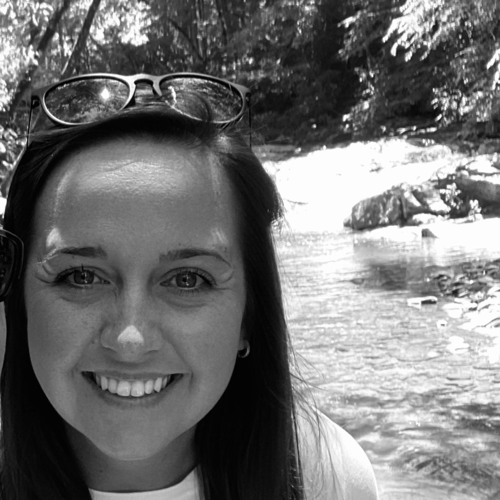 Meet your Posher, Courtney